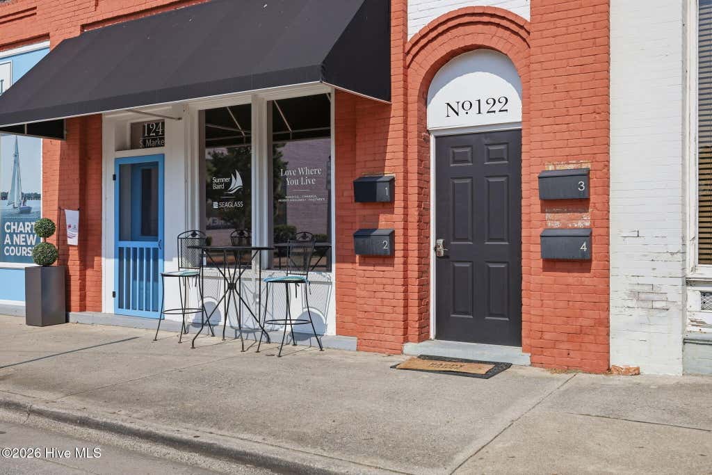 Photo of 122 S Market Street #1, Washington, NC 27889 (MLS # 100596597)