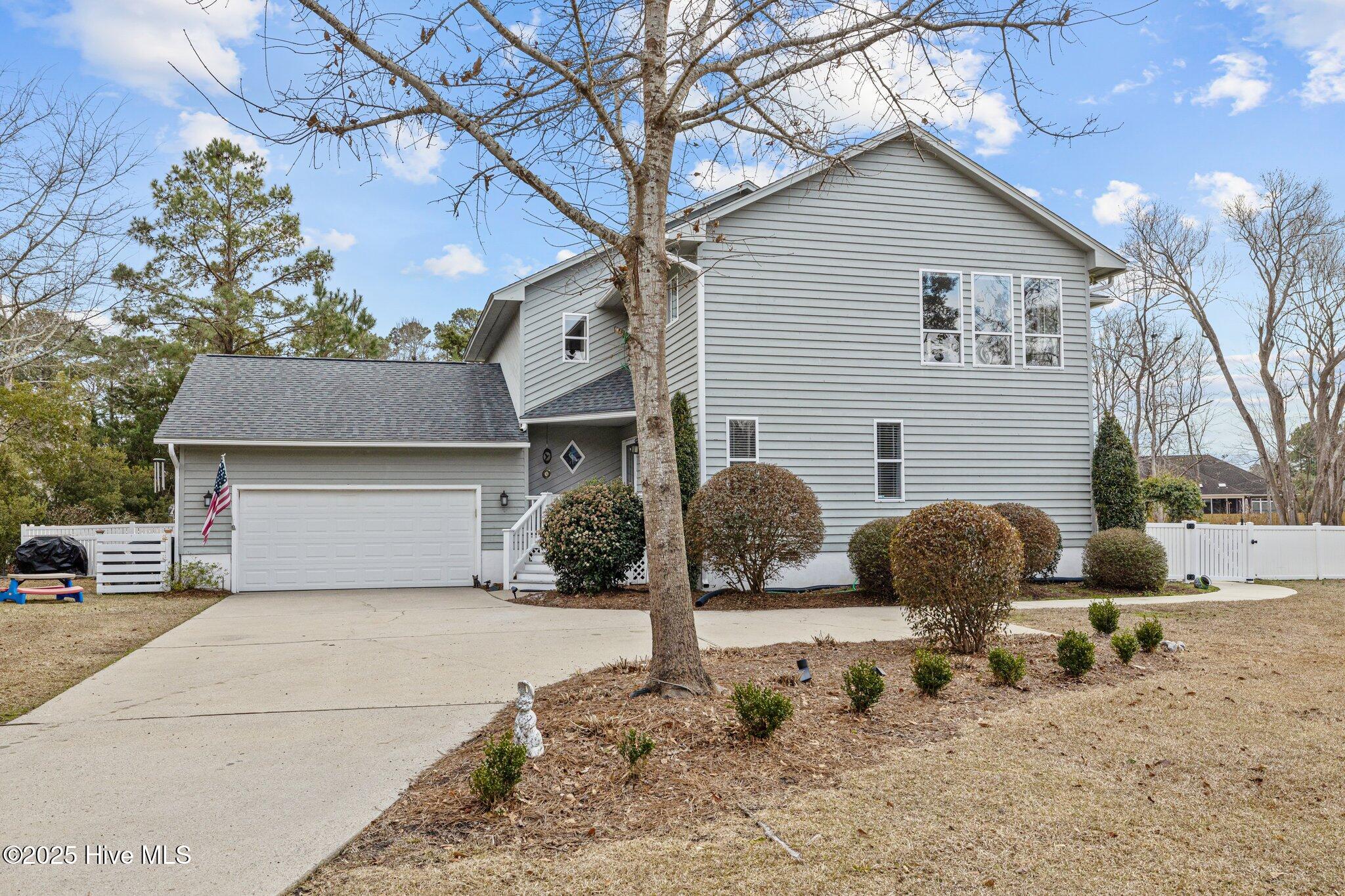 806 Lord Granville Drive