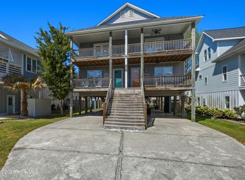 Tiny photo for 410 Greenville Avenue #Unit A, Carolina Beach, NC 28428 (MLS # 100565799)