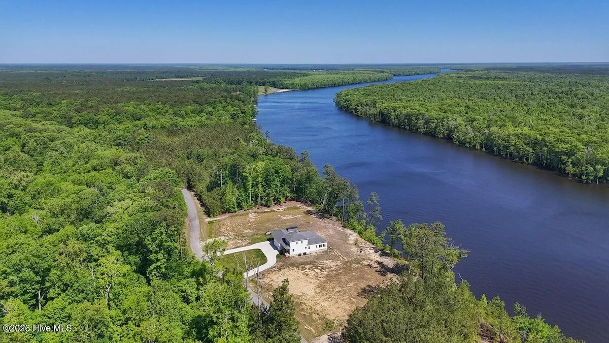 206 Riversedge Drive, Winton, NC, 27986