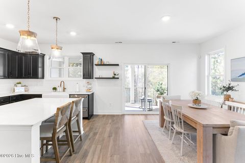 Tiny photo for 816 Anchors Bend Way #,  11, Wilmington, NC 28411 (MLS # 100547333)