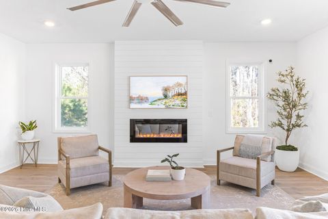 Tiny photo for 816 Anchors Bend Way #,  11, Wilmington, NC 28411 (MLS # 100547333)