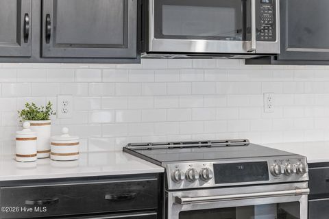 Tiny photo for 816 Anchors Bend Way #,  11, Wilmington, NC 28411 (MLS # 100547333)