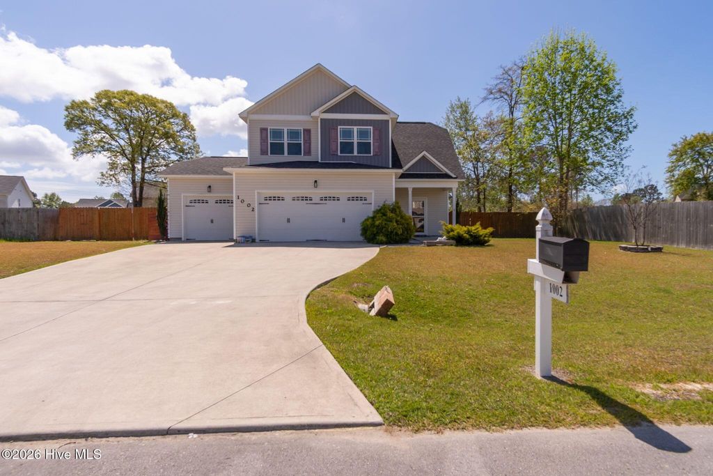 Photo of 1002 Bison Trail, Jacksonville, NC 28546 (MLS # 100566459)