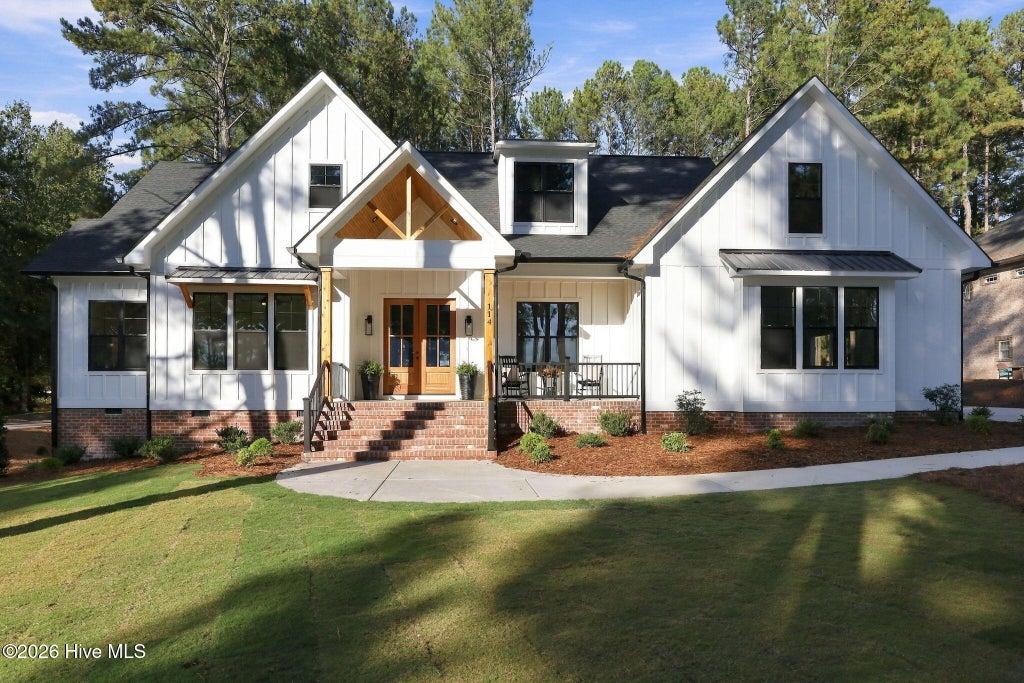 Photo of 114 Glen Cove Lane, West End, NC 27376 (MLS # 100610790)