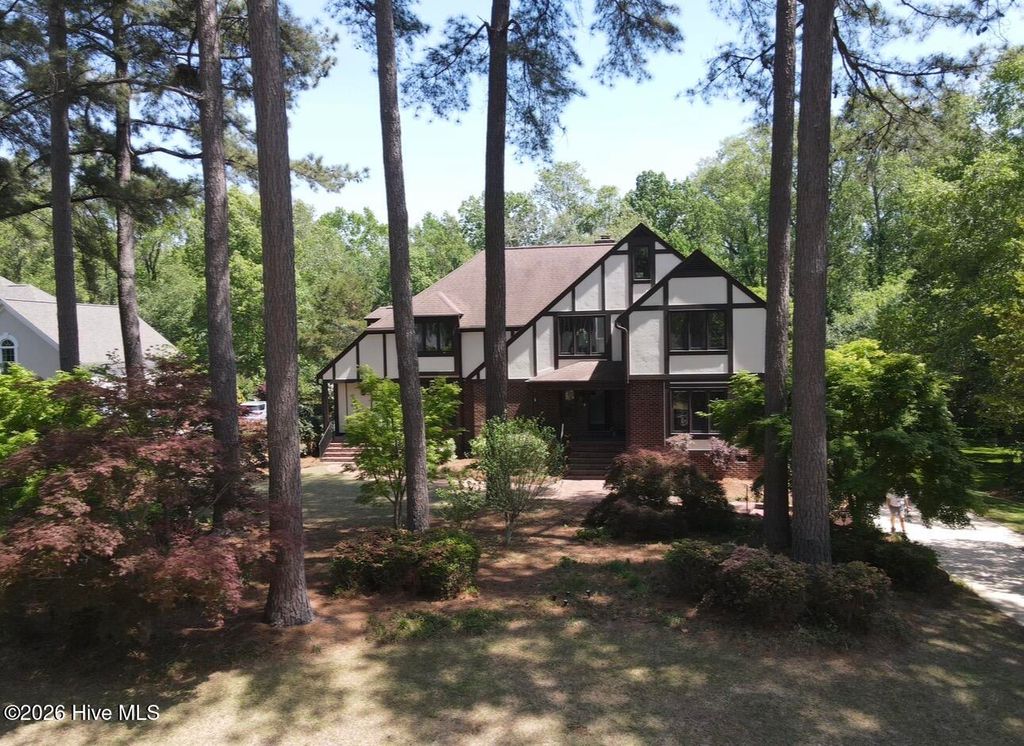 Photo of 2204 Darien Place NW, Wilson, NC 27896 (MLS # 100567168)