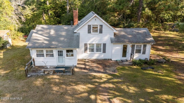 376 FOXFIRE RD, ABERDEEN, NC 28315 - Image 0c1847fb4f1b3da5f9e2d5b9a5e2e067/2213360336