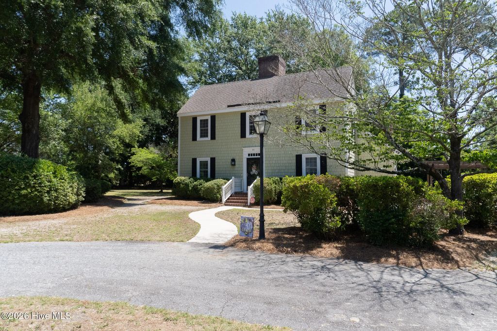 Photo of 311 Doll Street, Elizabethtown, NC 28337 (MLS # 100576448)