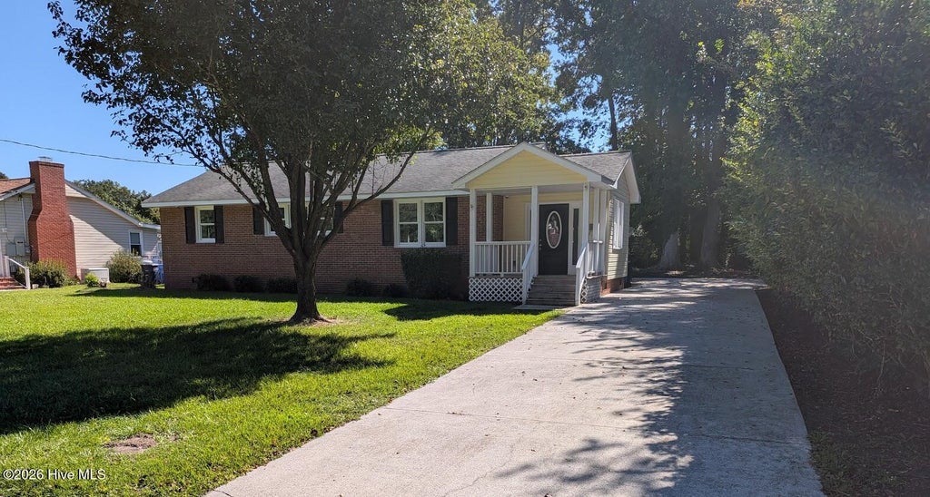 Photo of 18 Bosco Drive, Jacksonville, NC 28540 (MLS # 100602709)