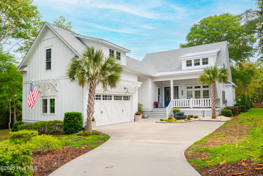 Photo of 248 Joshuas Way, Southport, NC 28461 (MLS # 100575259)