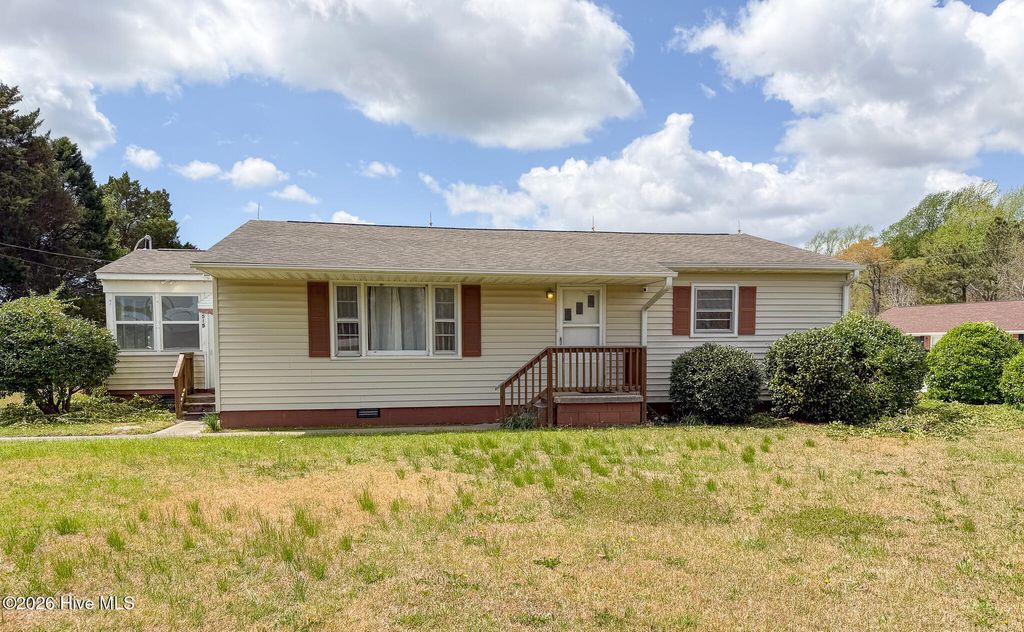 Photo of 1515 Belgrade-Swansboro Road, Maysville, NC (MLS # 100572756)