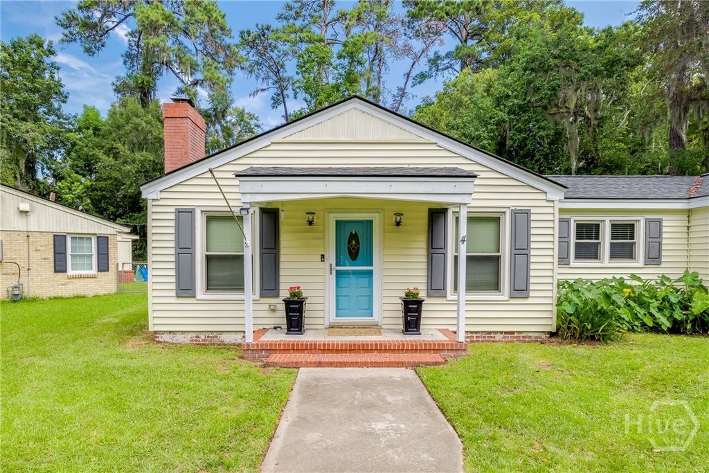 Photo of 4 Hopecrest Avenue, Savannah, GA 31406 (MLS # SA345946)