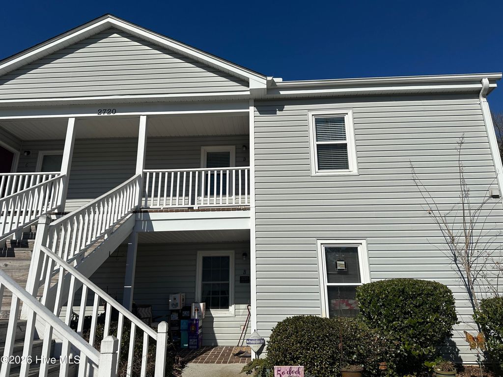 Photo of 2720 S 17th Street #Apt B, Wilmington, NC 28412 (MLS # 100566557)