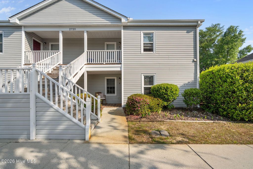 Photo of 2720 S 17th Street #Apt B, Wilmington, NC 28412 (MLS # 100566557)