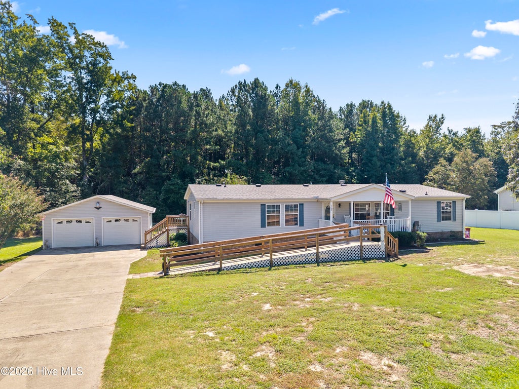 Photo of 1108 Mohave Trail, Edenton, NC 27932 (MLS # 100601427)