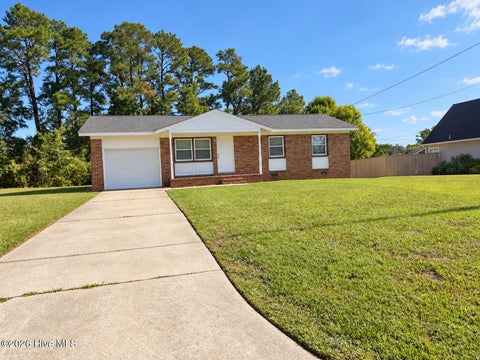 Homes For Rent - 25 Yorkshire Drive<br/> Jacksonville, NC 28546