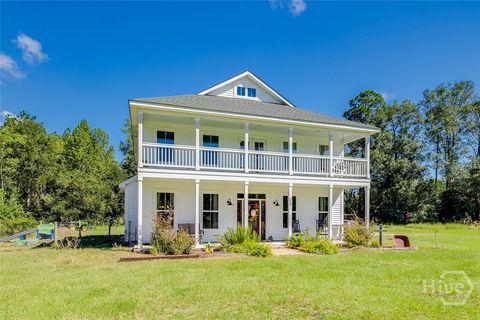 Homes For Sale - 215 Lorenzo Hurst Road<br/> Springfield, GA 31329