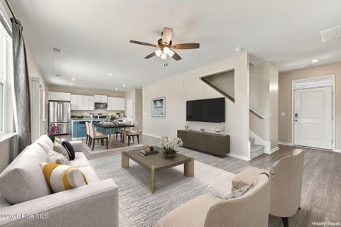 Tiny photo for 808 Airlie Vista Lane, Surf City, NC 28445 (MLS # 100604432)