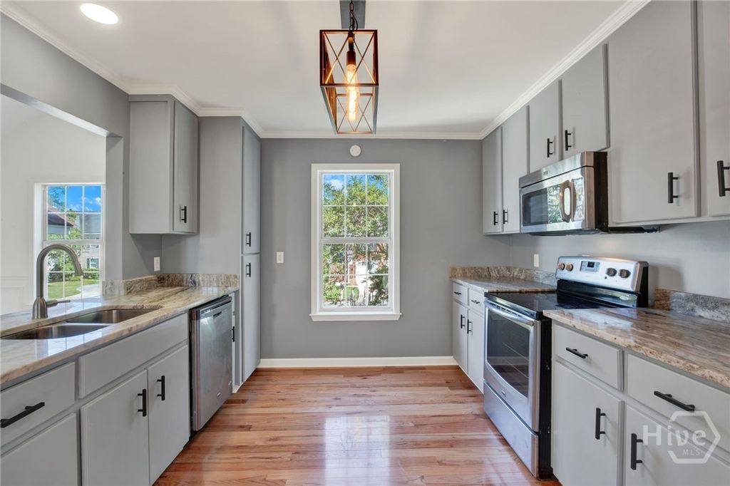 Photo of 140 Runner Road, Savannah, GA 31410 (MLS # SA355906)