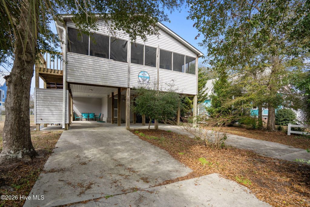 Photo of 321 NE 59th Street, Oak Island, NC 28465 (MLS # 100558110)