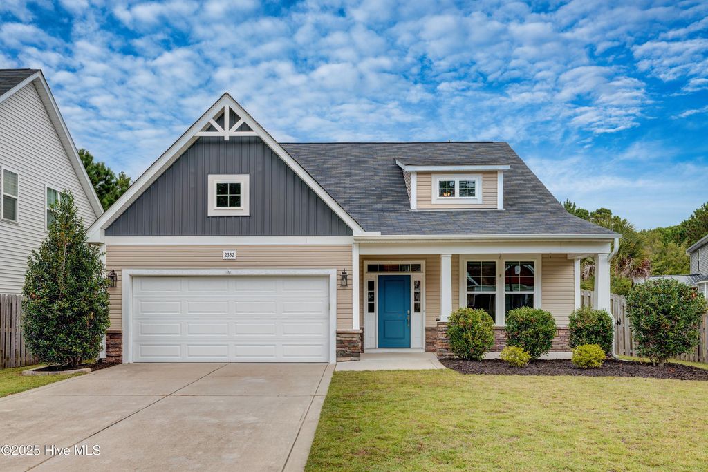 Photo of 2352 Cottagefield Lane, Leland, NC 28451 (MLS # 100529329)