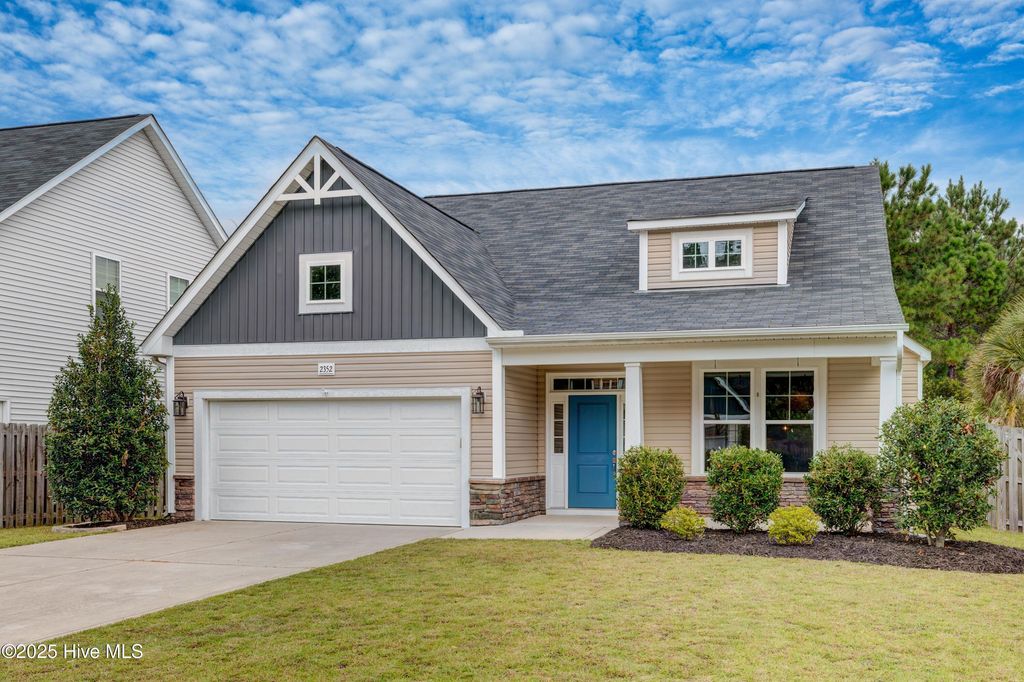 Photo of 2352 Cottagefield Lane, Leland, NC 28451 (MLS # 100529329)