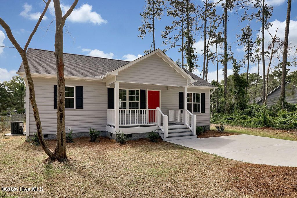 Photo of 255 Cherry Road, Southport, NC 28461 (MLS # 100568855)