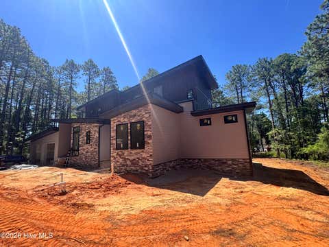 Homes For Sale - 239 Hill Road<br/> Moore County, Southern Pines, NC 28387