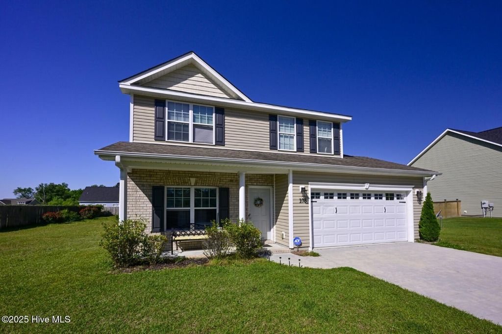 Photo of 108 Maidstone Drive, Richlands, NC 28574 (MLS # 100506950)