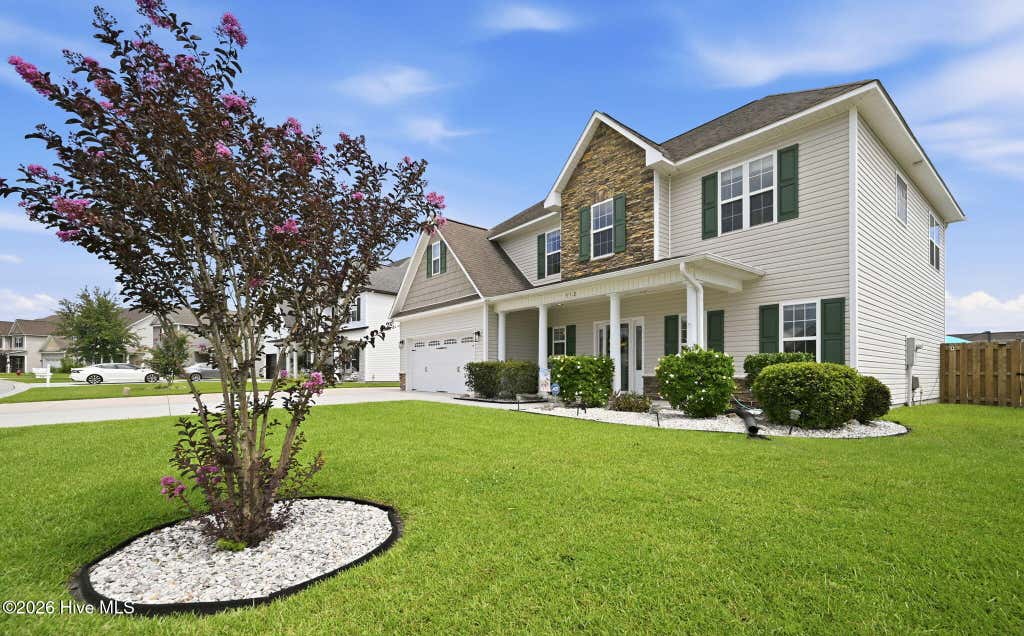 Photo of 512 Louvre Lane, Jacksonville, NC 28546 (MLS # 100593190)