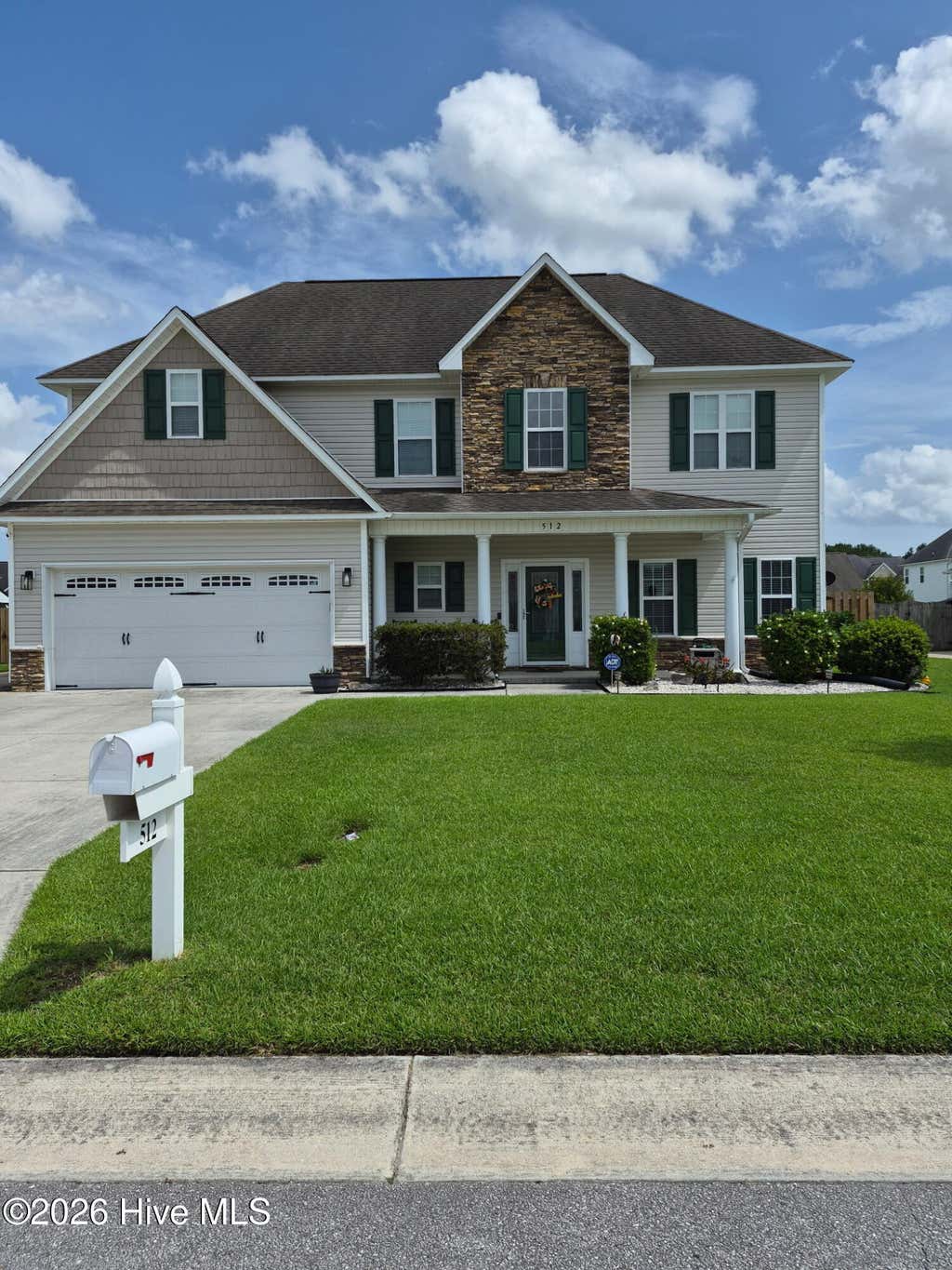 Photo of 512 Louvre Lane, Jacksonville, NC 28546 (MLS # 100593190)