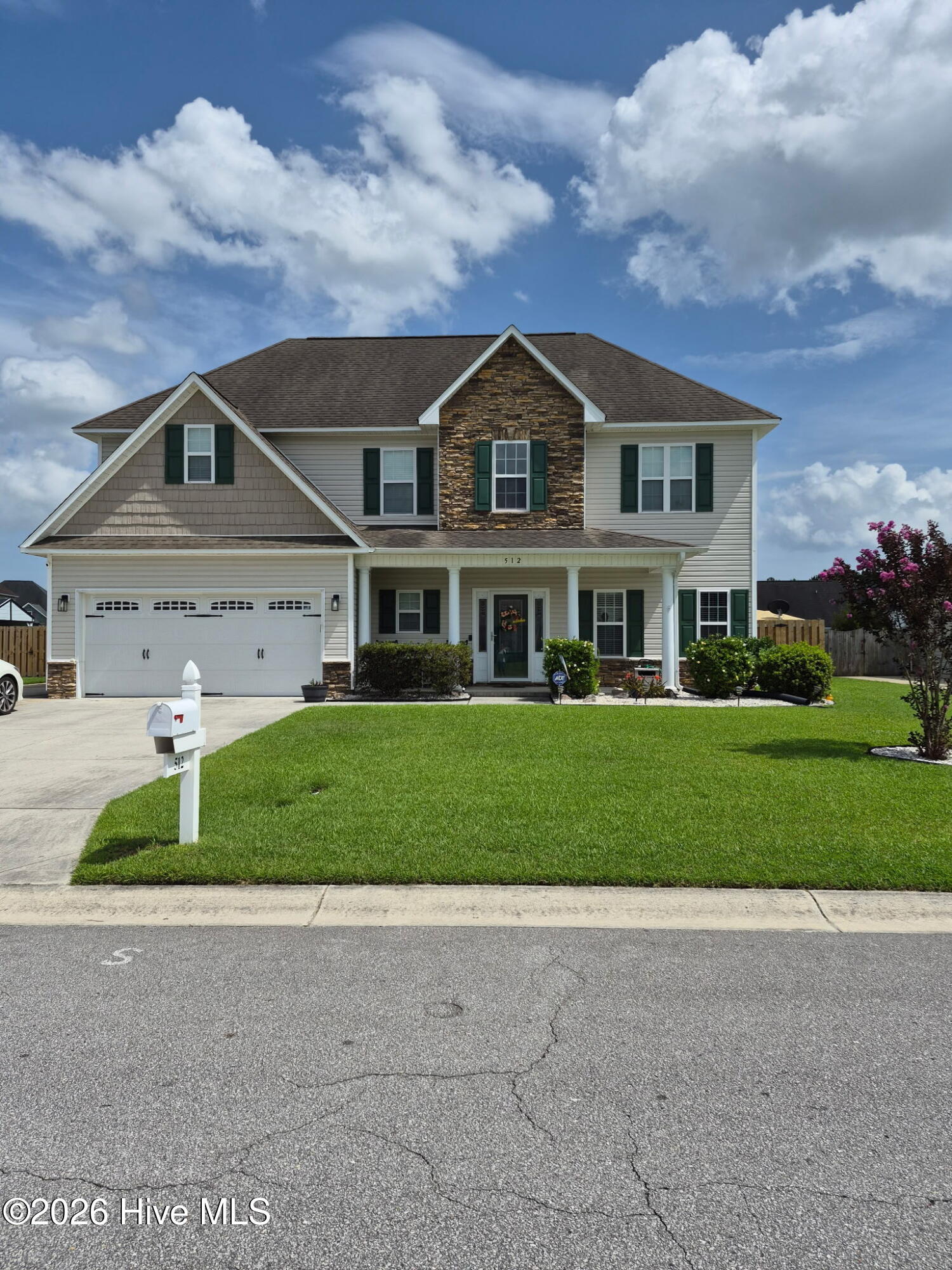 512 Louvre Lane