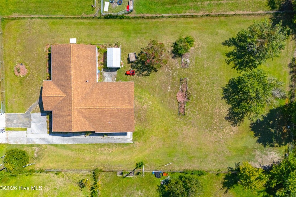Photo of 165 Copeland Court, Hubert, NC 28539 (MLS # 100600672)