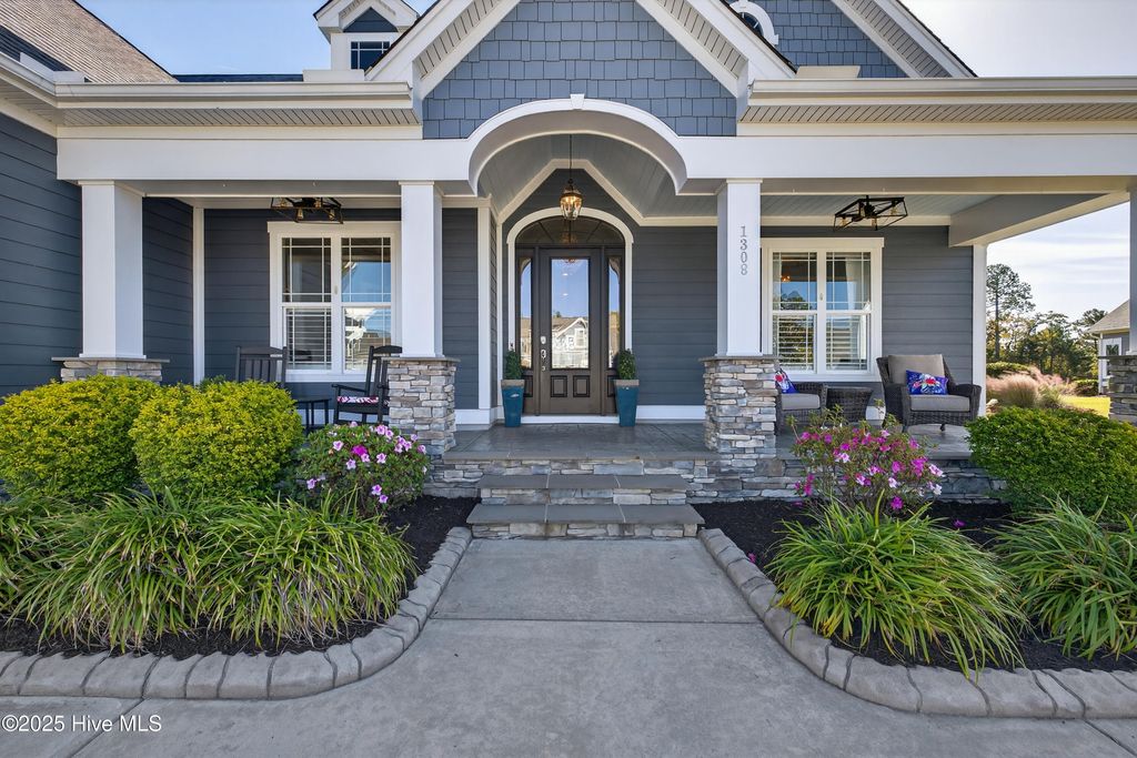 Photo of 1308 Cross Water Circle, Leland, NC 28451 (MLS # 100541108)