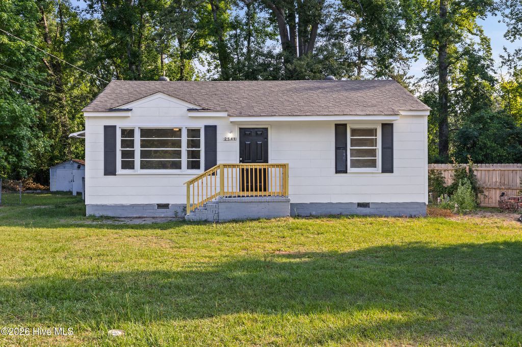 Photo of 2541 Rhodes Drive, Augusta, GA 30906 (MLS # 100576125)