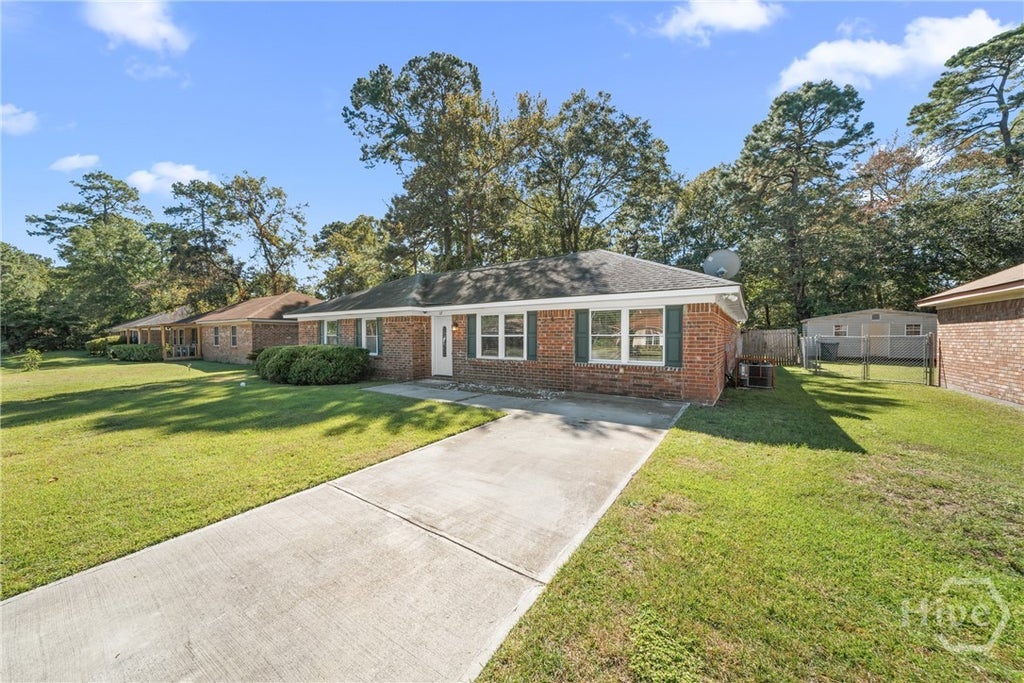 Photo of 117 Marian Circle, Savannah, GA 31406 (MLS # SA367173)