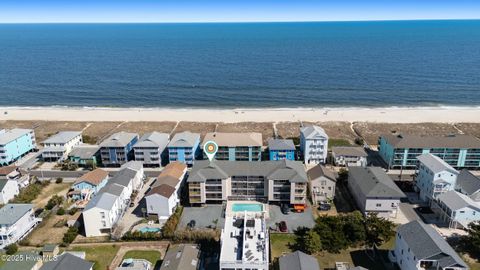 Condo For Sale - 505 Carolina Beach Avenue #UNIT 1F<br/> Carolina Beach, NC 28428
