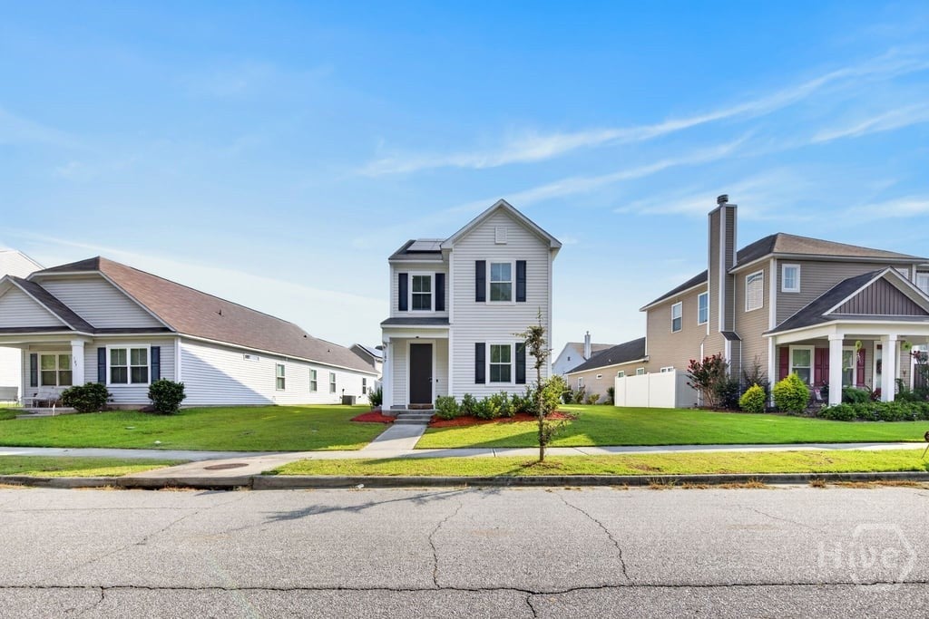 109 Crabapple Circle