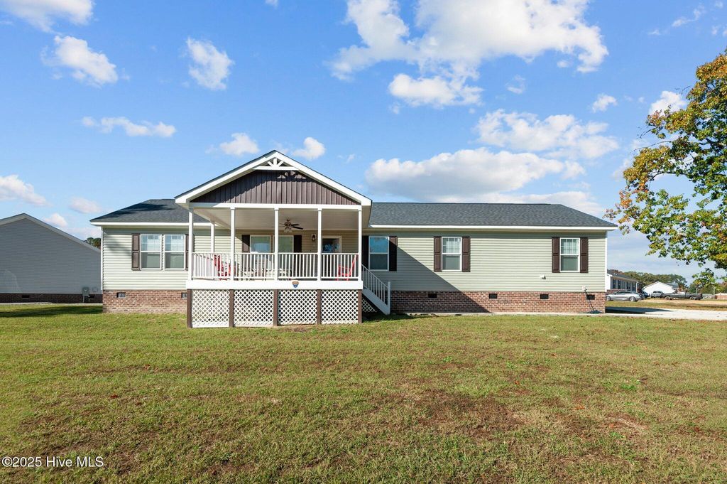 Photo of 415 Pine Ridge Road, Roanoke Rapids, NC 27870 (MLS # 100567054)