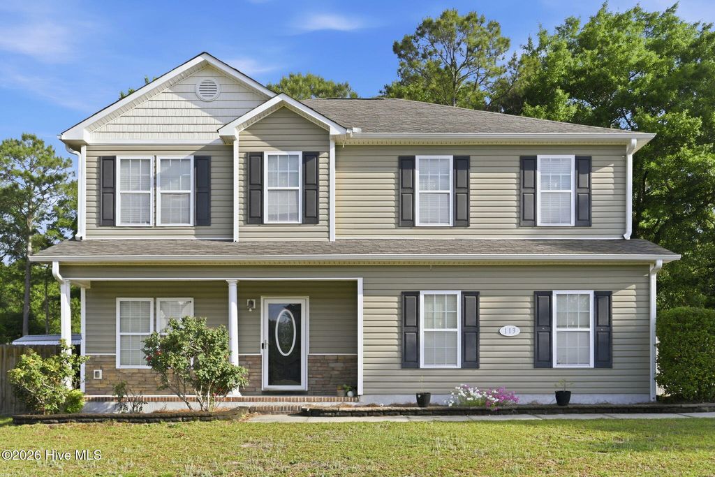 Photo of 113 Sunny Point Drive, Richlands, NC (MLS # 100572735)