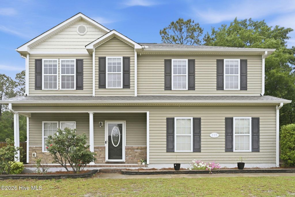 Photo of 113 Sunny Point Drive, Richlands, NC (MLS # 100572735)