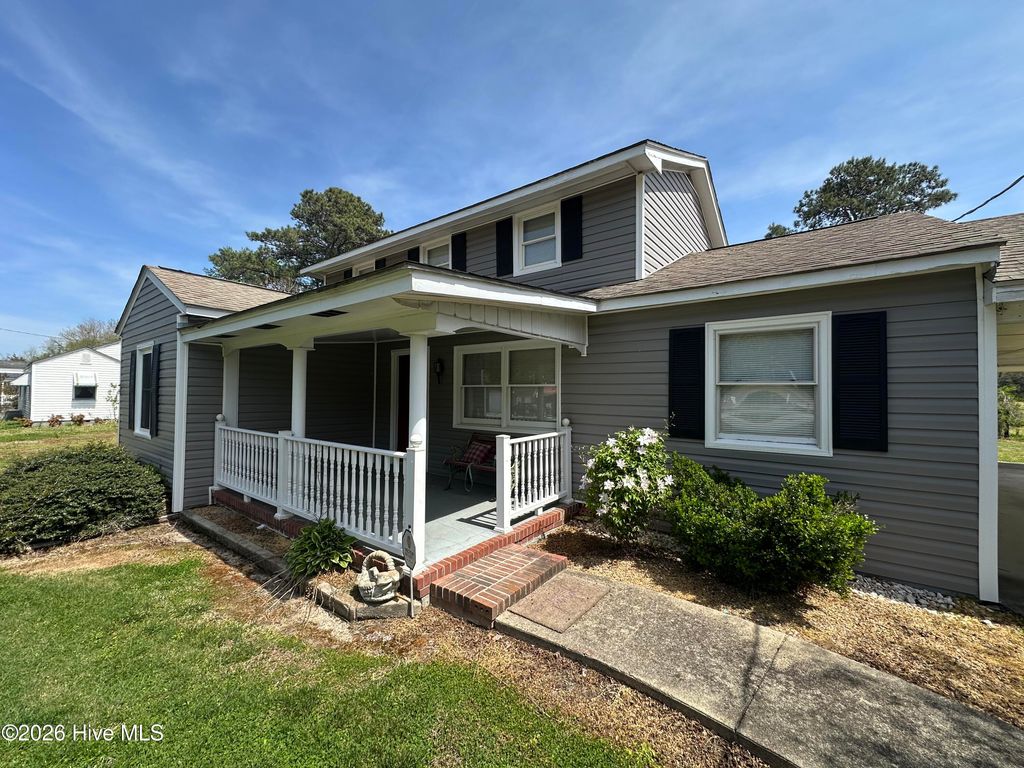 Photo of 4692 Nc 35 Highway, Conway, NC 27820 (MLS # 100565794)