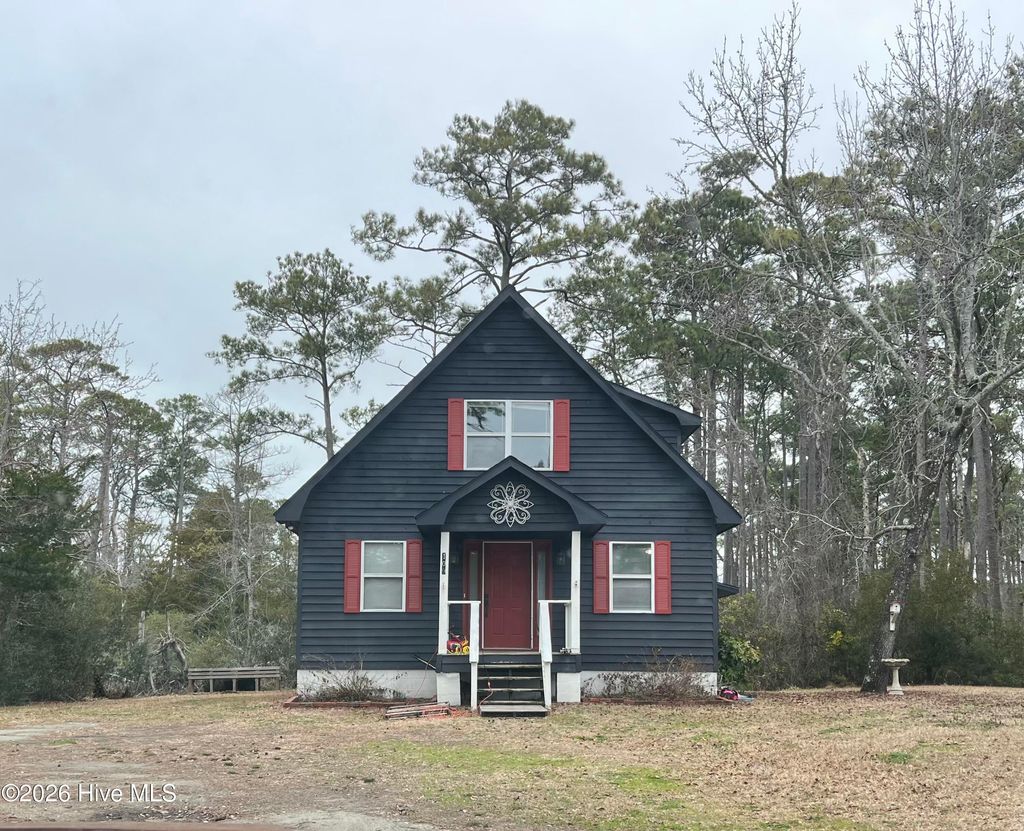 Photo of 109 Ashley Lane, Beaufort, NC 28516 (MLS # 100560810)