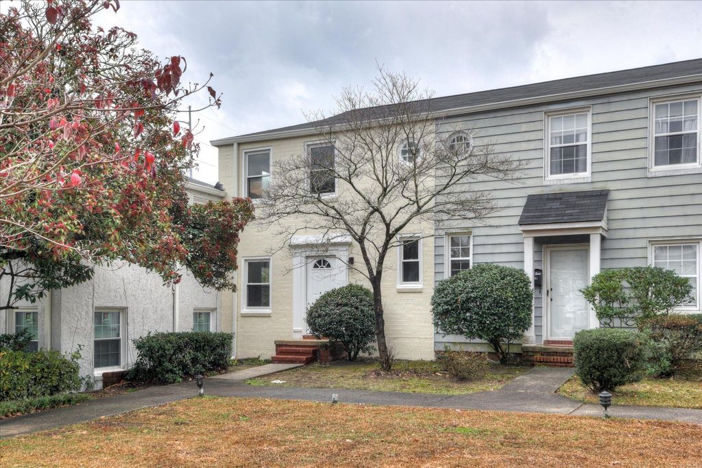 Photo of 801 Monte Sano Avenue #B1, Augusta, GA 30904 (MLS # 550310)