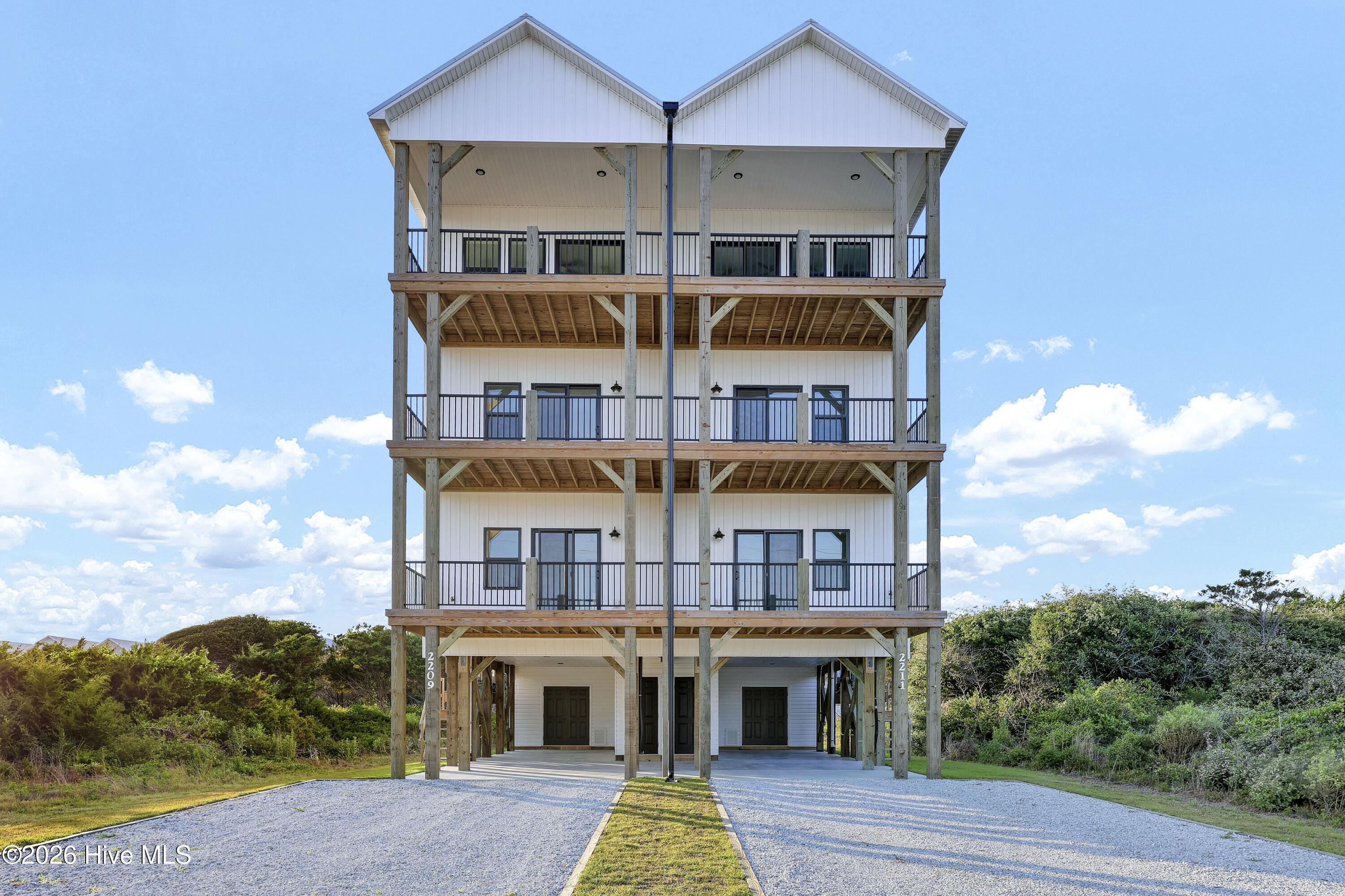 2211 New River Inlet Road 18b