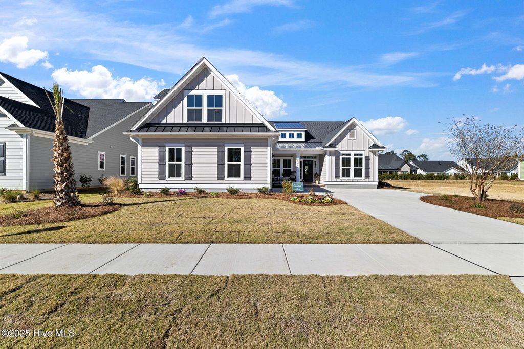 Photo of 7366 Foxbriar Drive, Leland, NC 28451 (MLS # 100522532)