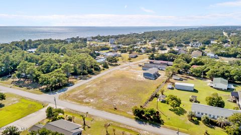 151 Barbee Street Harkers Island NC 28531