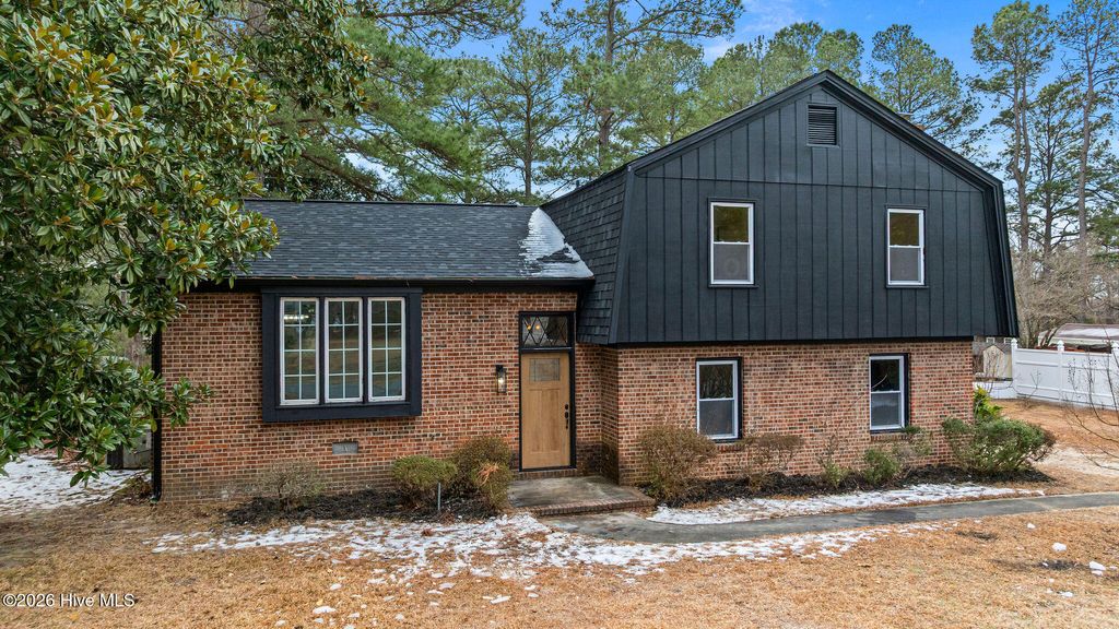 Photo of 106 Queen Anne Avenue, Nashville, NC 27856 (MLS # 100553419)