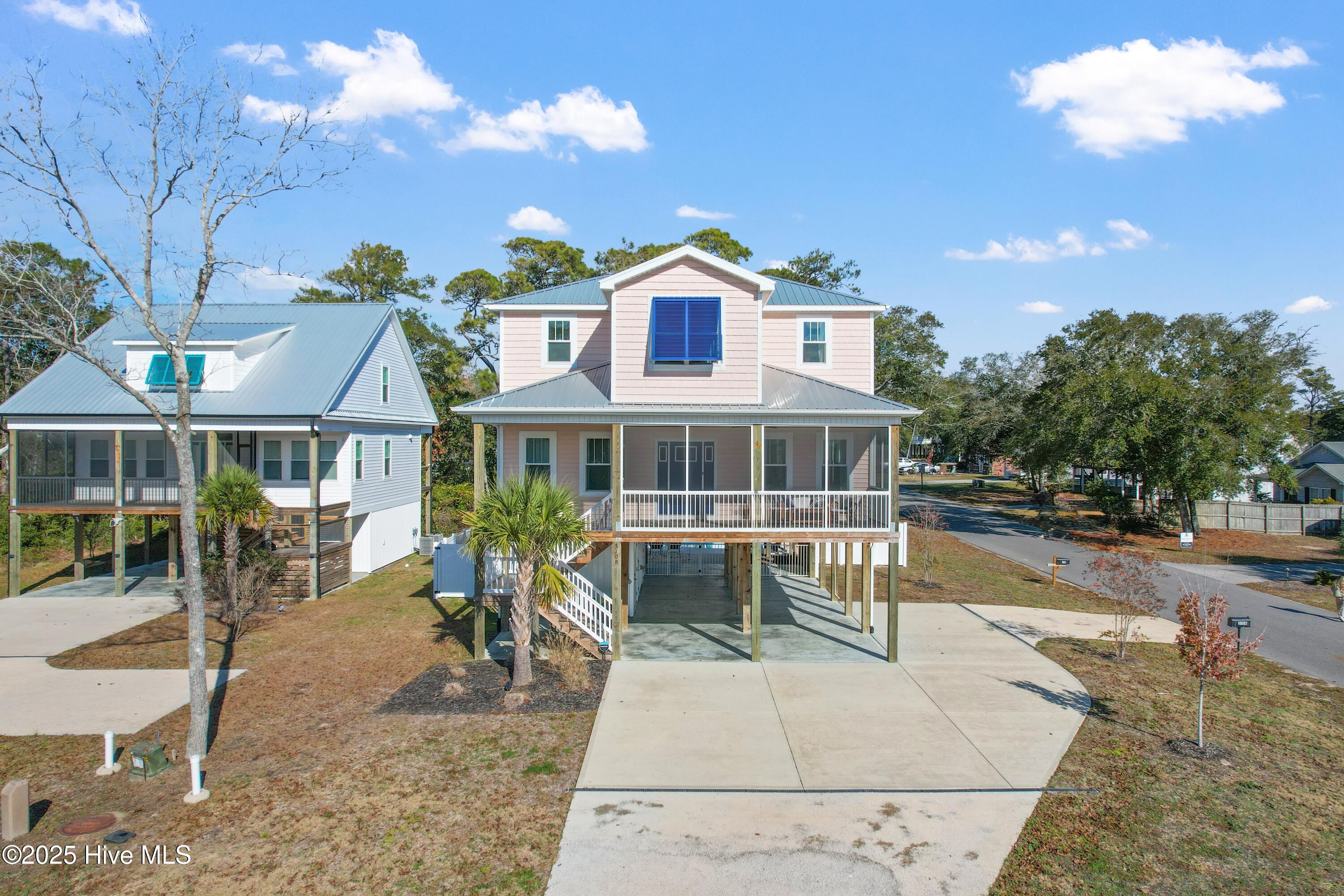3108 E Oak Island Drive