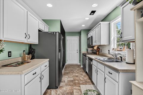 Tiny photo for 102 Blossom Court, Maple Hill, NC 28454 (MLS # 100573967)